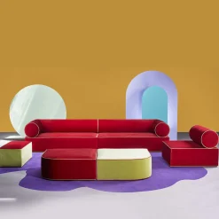 Divano in tessuto rosso e giallo Graphius di Giuseppe Dicecca
