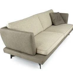 Divano Martin grigio con base in metallo
