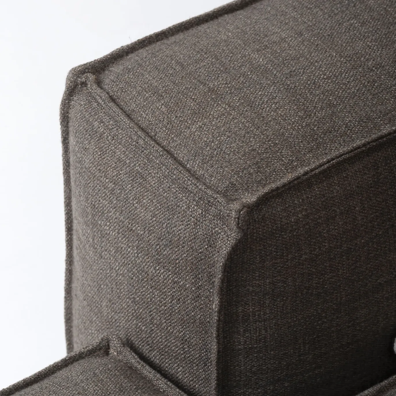 Divano Space con chaise longue grigio scuro