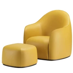 Dolce set di poltrona e pouf senape di Elisa Giovannoni