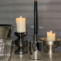 Elegante portacandele corto in argento placcato
