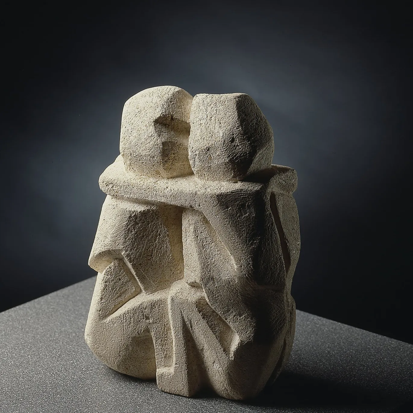 Figurina Abbraccio Bianca di Giandomenico Sandri