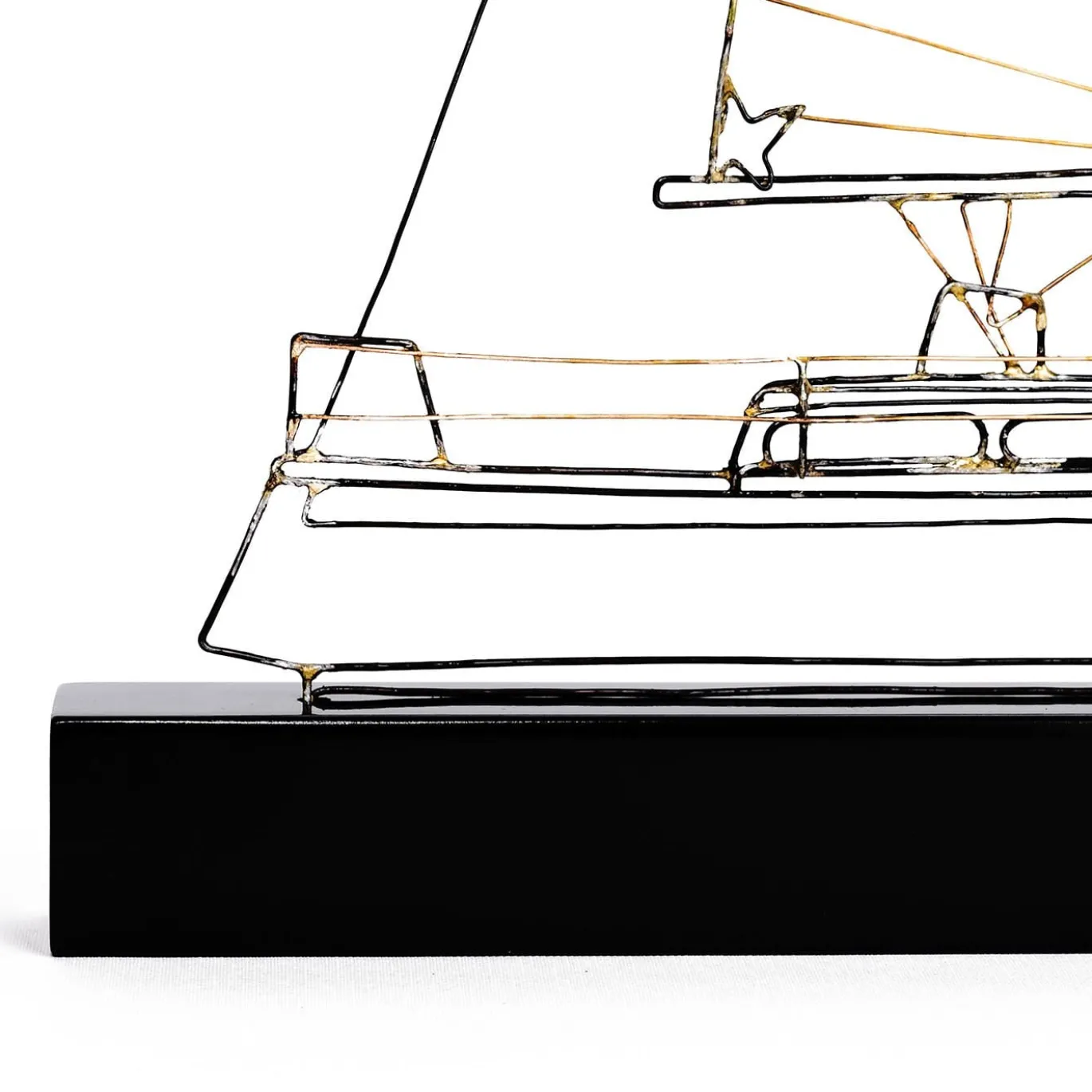 Figurina Barca a Vela Saint Barth in Metallo Nero