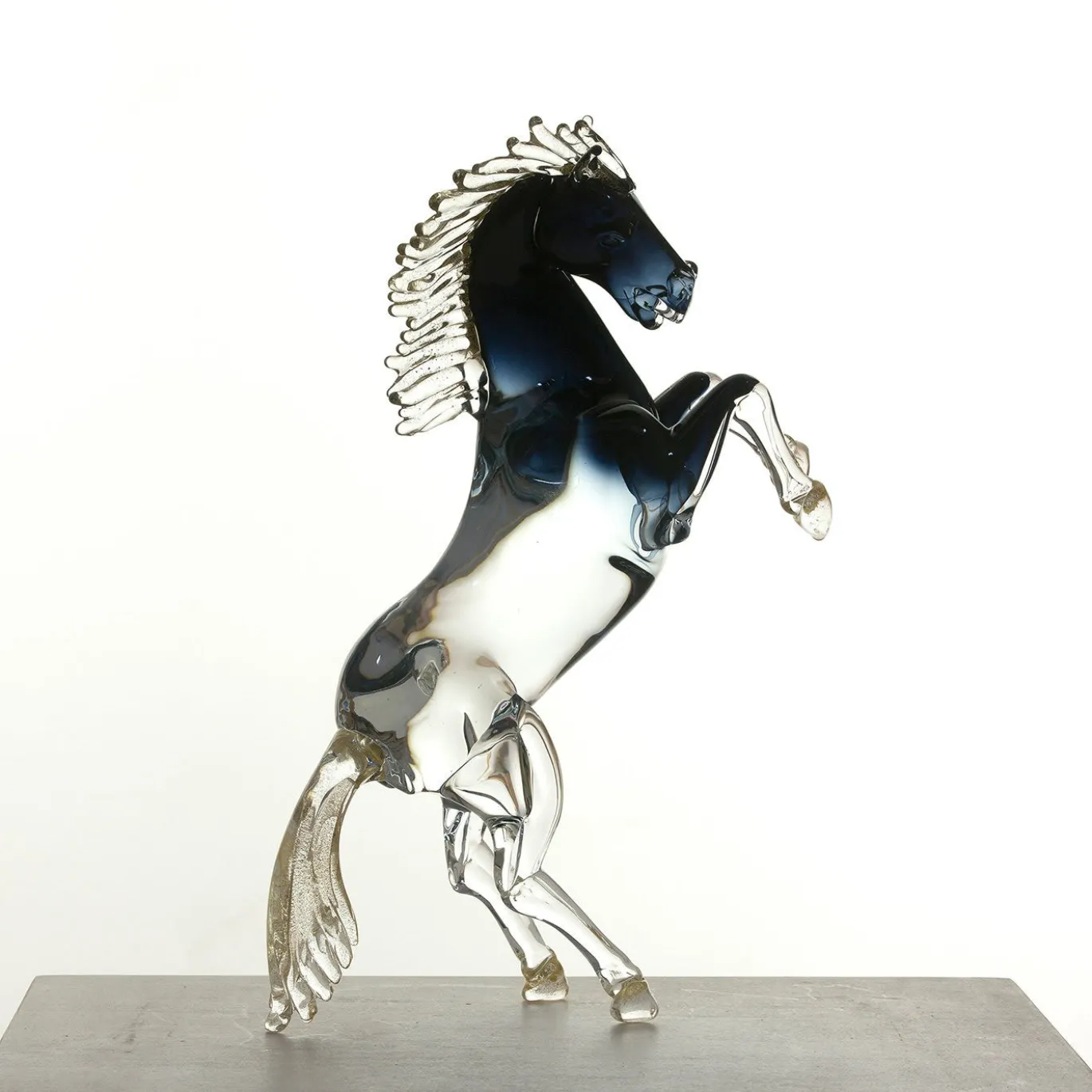 Figurina Cavallo Impennato Grande in Vetro Nero