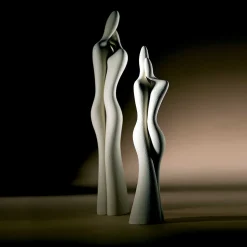 Figurina Coppia di Innamorati in Ceramica Bianca