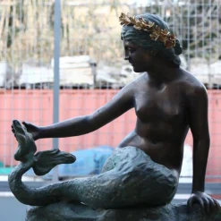 Fontana Sirena in bronzo