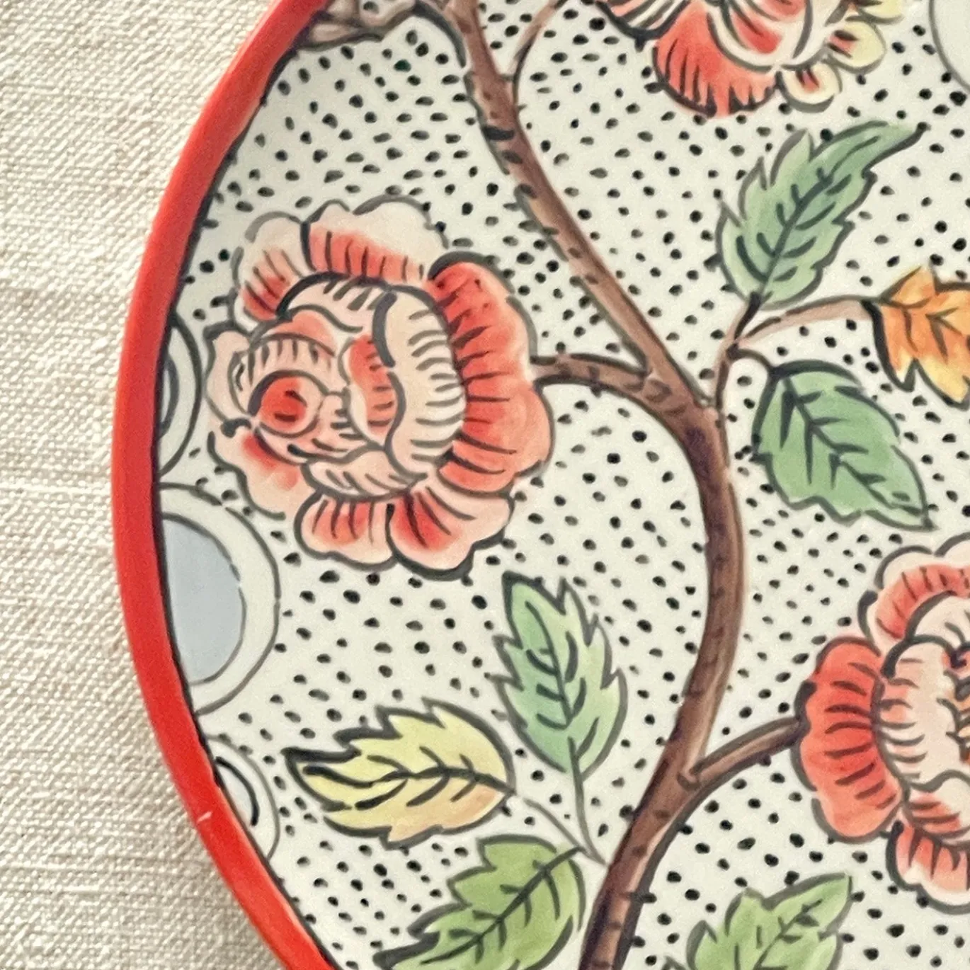 Frammento N.4 Piatto Decorativo in Ceramica con Motivo Floreale