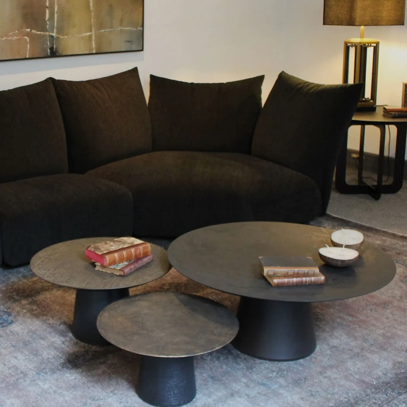 Fungo Tavolino Tondo Grande Con Top In Resina Decorata Color Bronzo