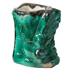 Giulia E Il Mare Vaso scultura in ceramica policroma
