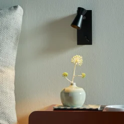 G+T Sconce nero opaco con inserto in pelle