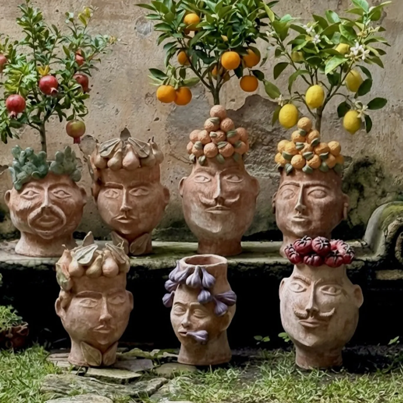 Il Moro Del Paese delle Arance Vaso Figurativo in Terracotta
