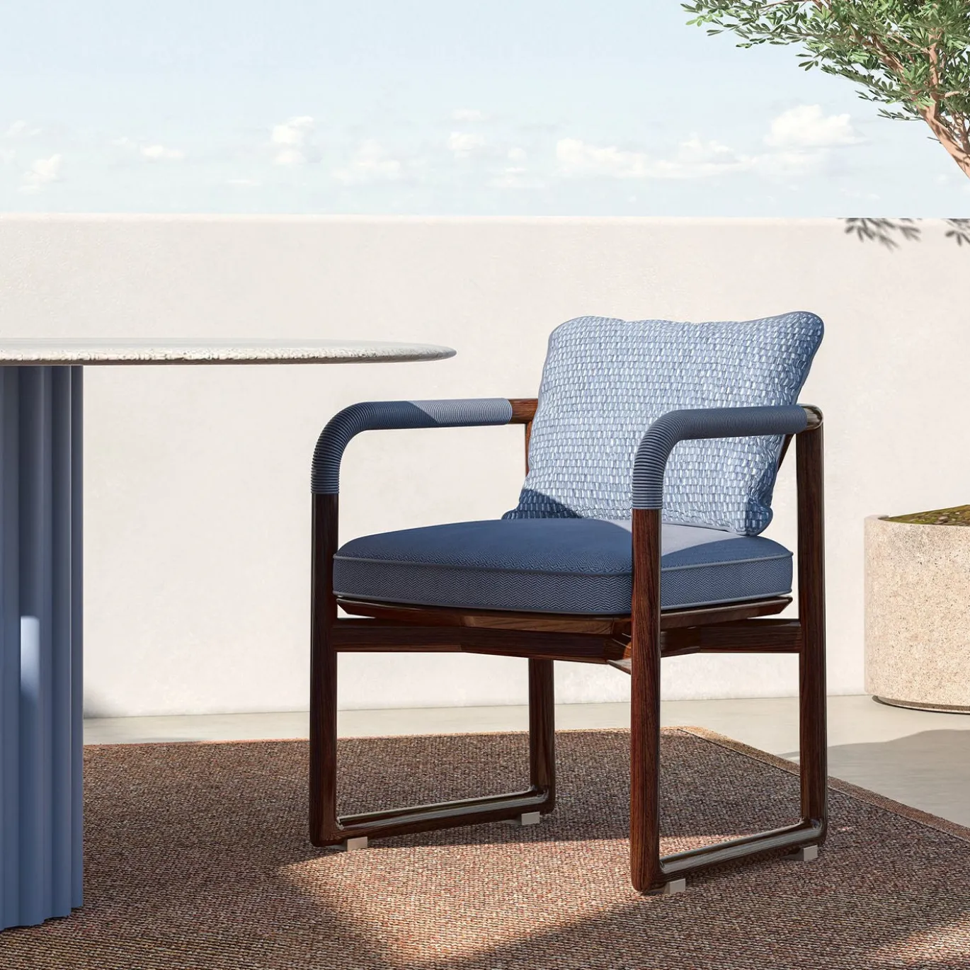 Jiselle S sedia da esterno in legno mogano blu chiaro