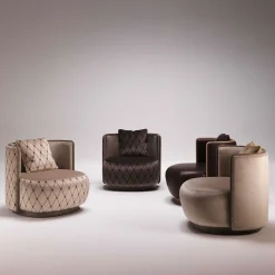 Kir Royal/A Poltrona beige di Christophe de la Fontaine