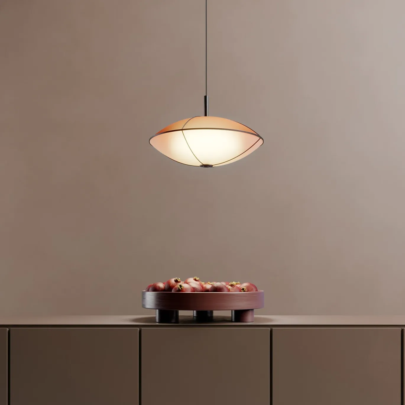 Lampada a sospensione a cupola di Simone Fanciullacci