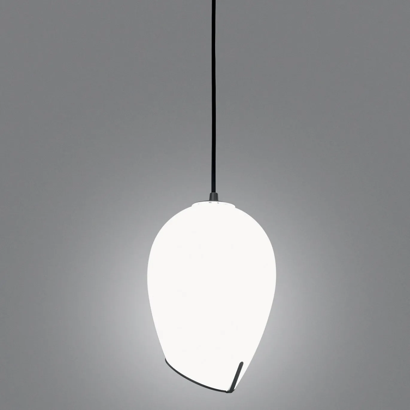 Lampada a sospensione Equilibrio di Michele De Lucchi