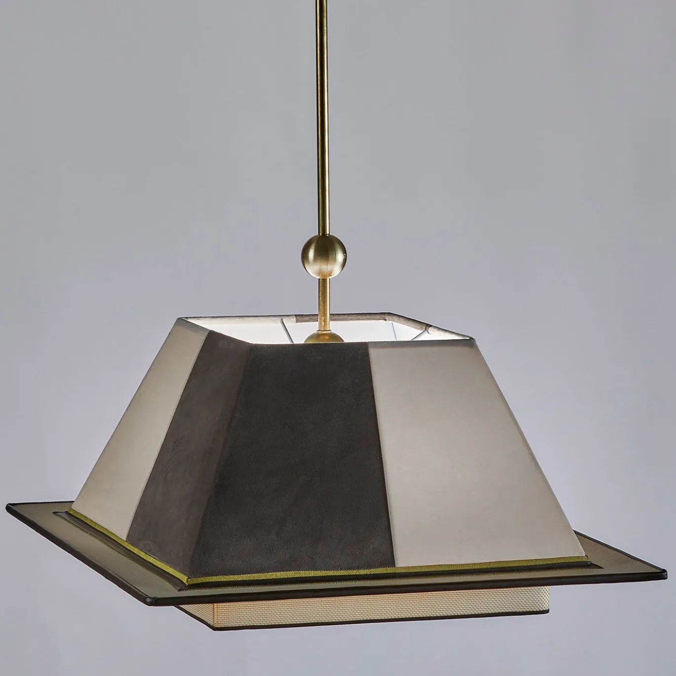 Lampada a sospensione Il Tocco, grigio ardesia e avorio