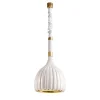 Lampada a sospensione in ceramica bianca smerlata