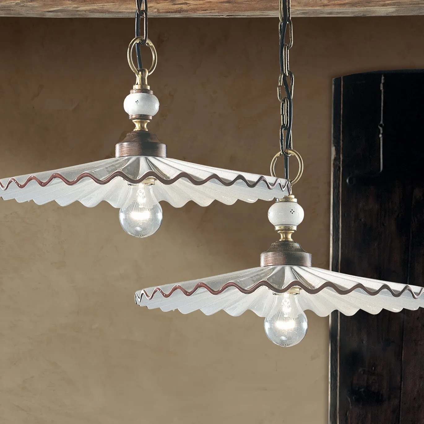 Lampada a sospensione L'Aquila C163