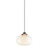 Lampada a sospensione Legier in vetro bianco opale con dettaglio in bronzo