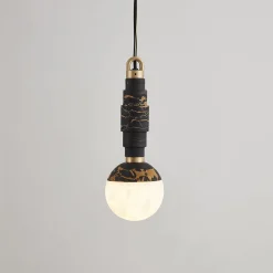 Lampada a sospensione Lunar in marmo Portoro e onice