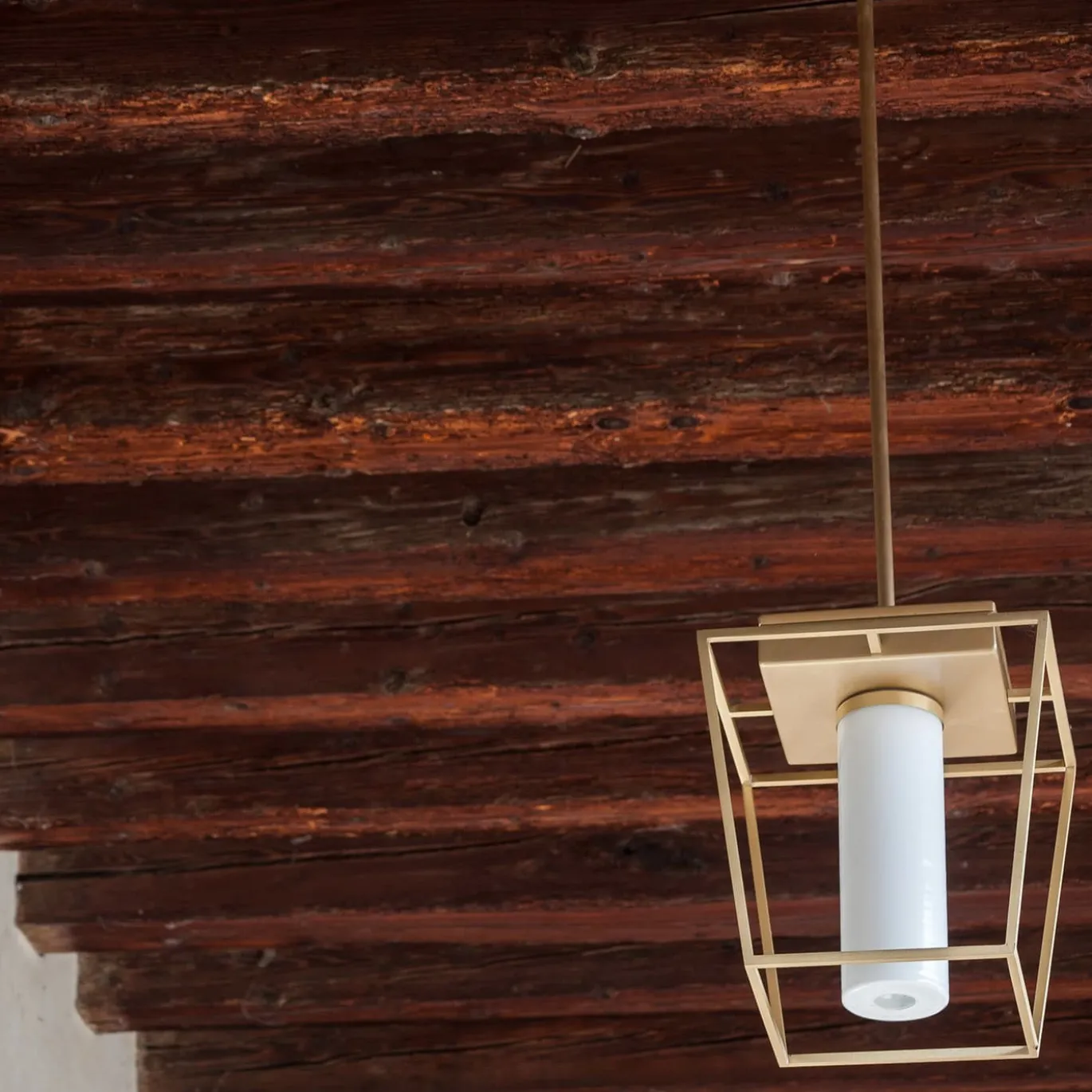 Lampada a sospensione Noal design di Alberto Pasetti Bombardella