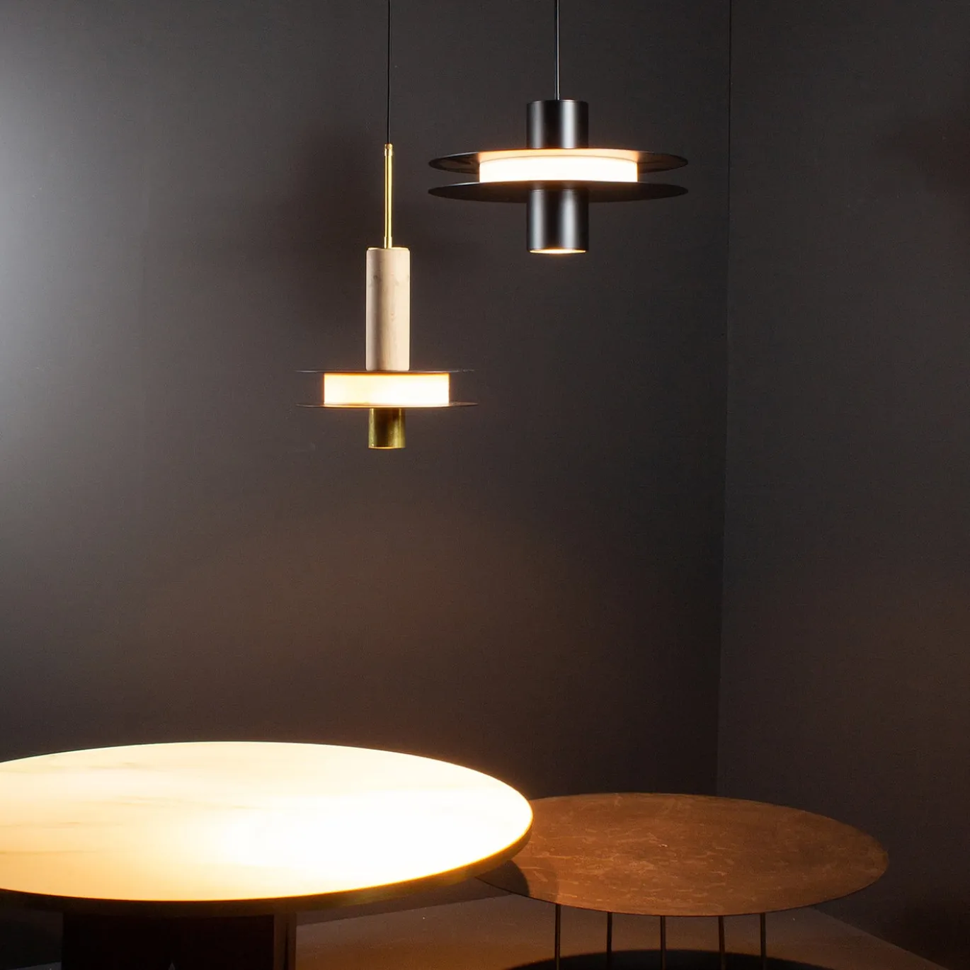Lampada a sospensione Oriente in ottone e legno