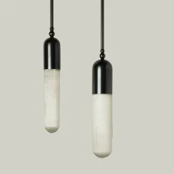 Lampada a sospensione Selene in bronzo e selenite