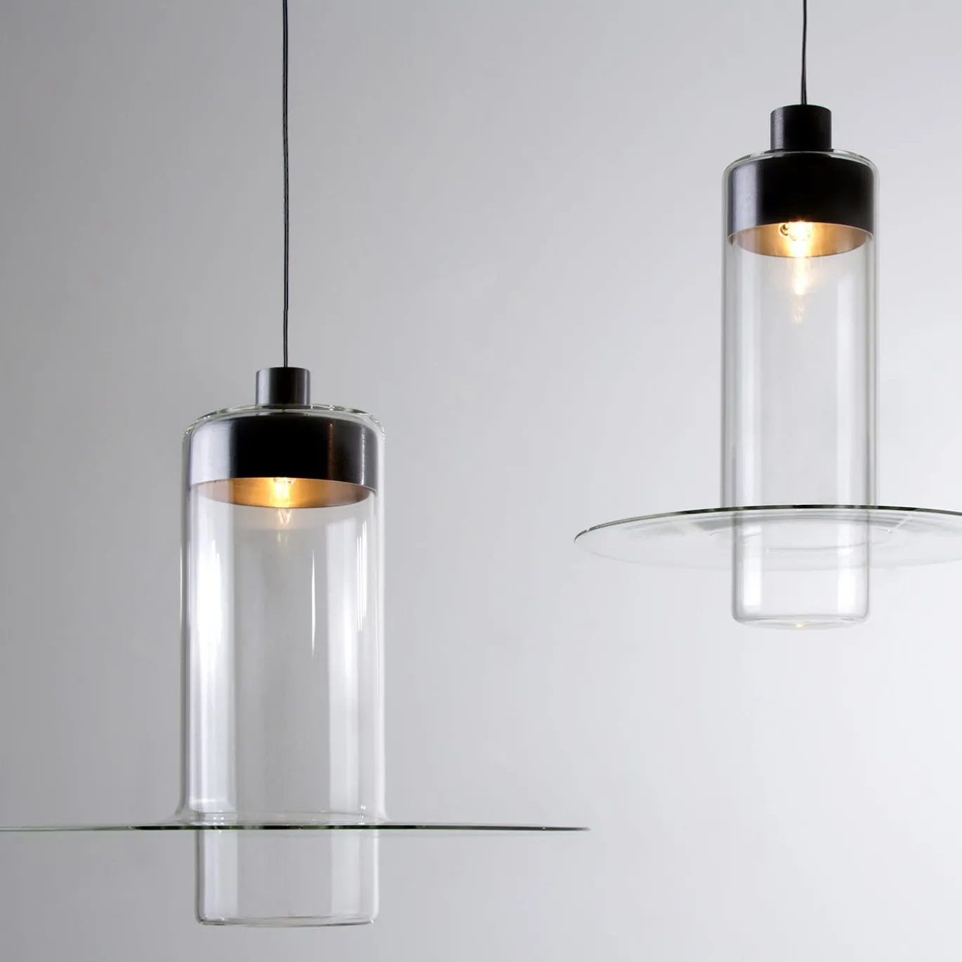 Lampada a Sospensione Sleeve S3 in Vetro Nero di John Pawson