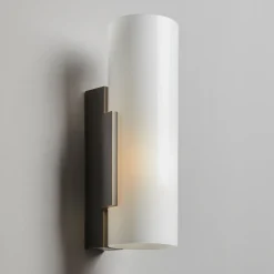 Lampada da parete scura unica nel suo genere