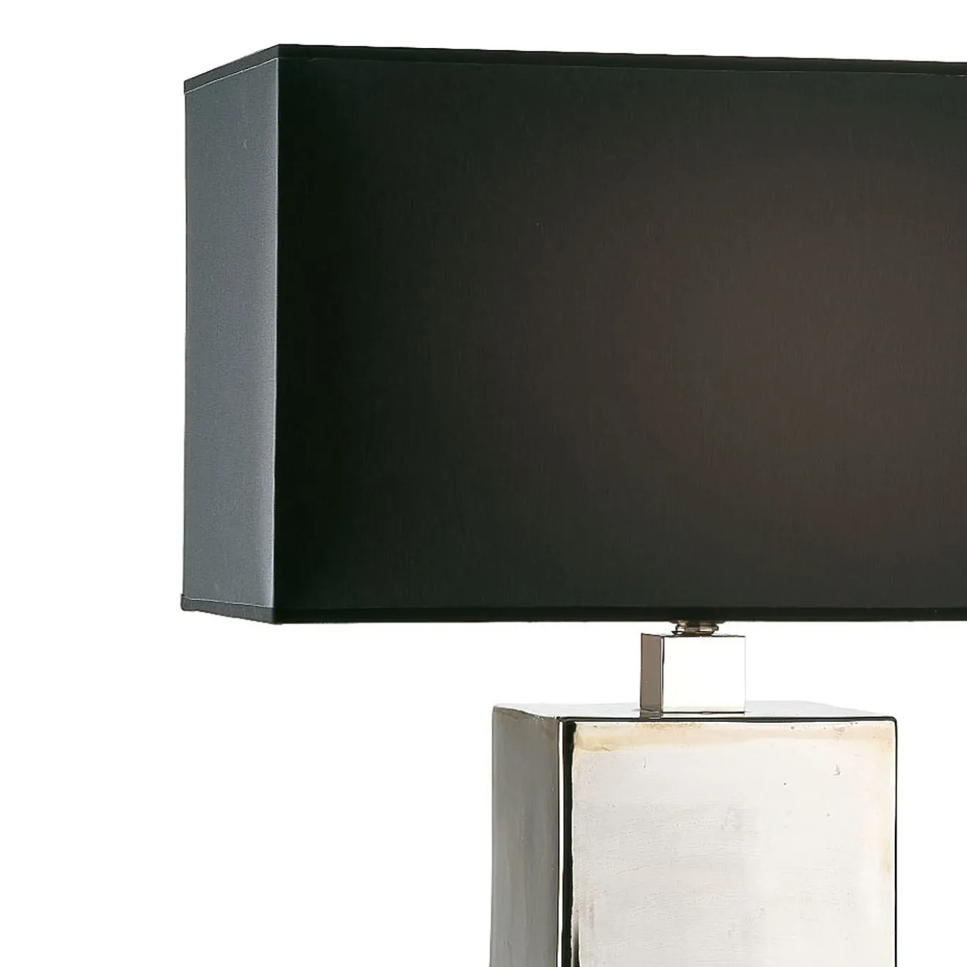 Lampada da scrivania a cubo