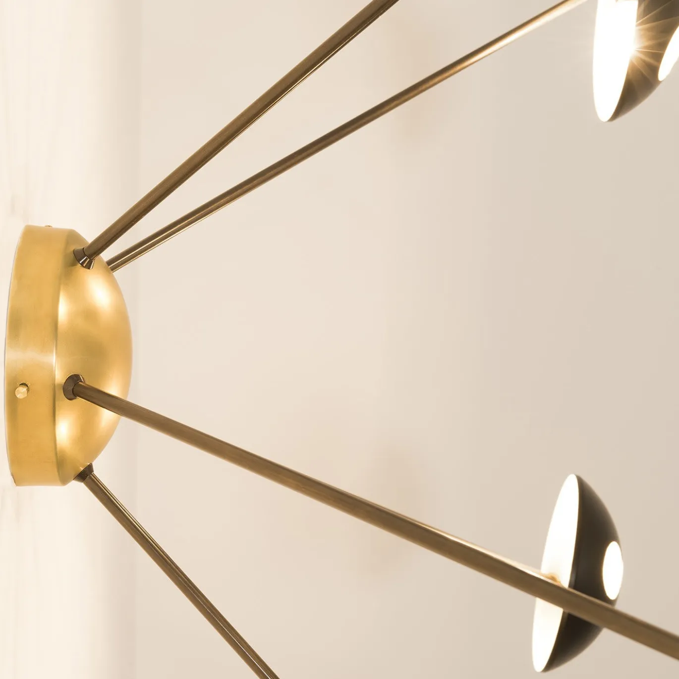 Lampada da soffitto/parete Helios Penta