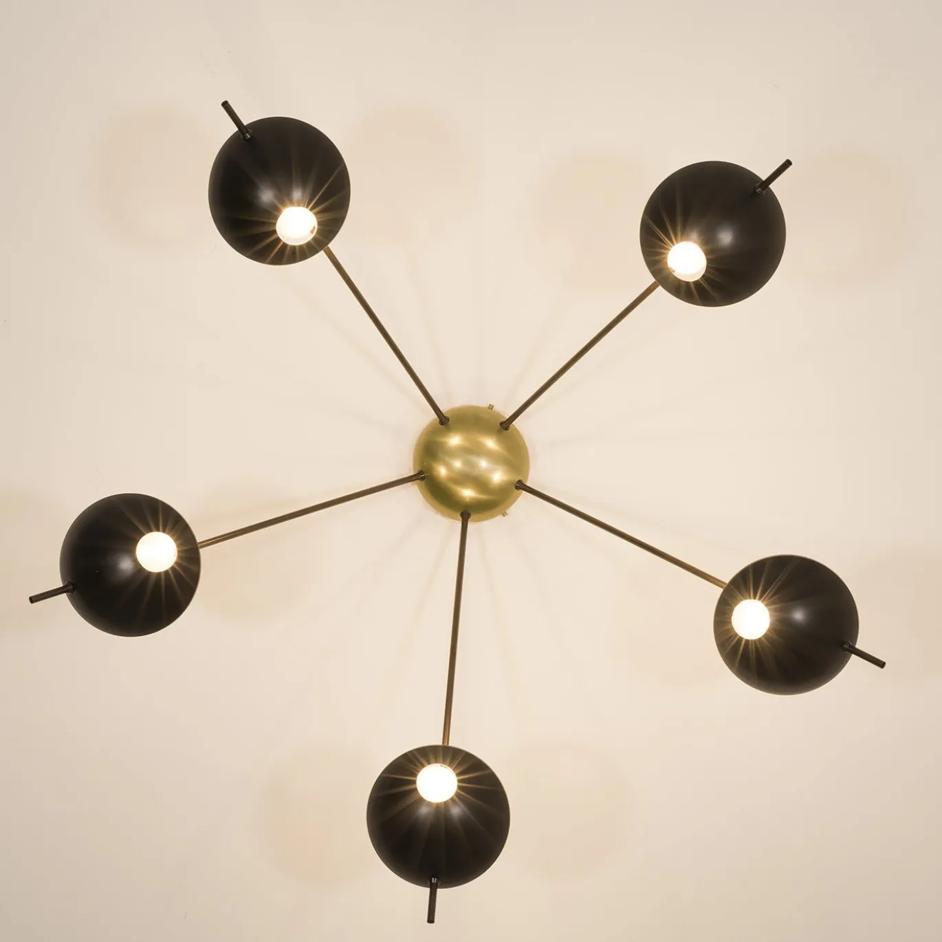 Lampada da soffitto/parete Helios Penta