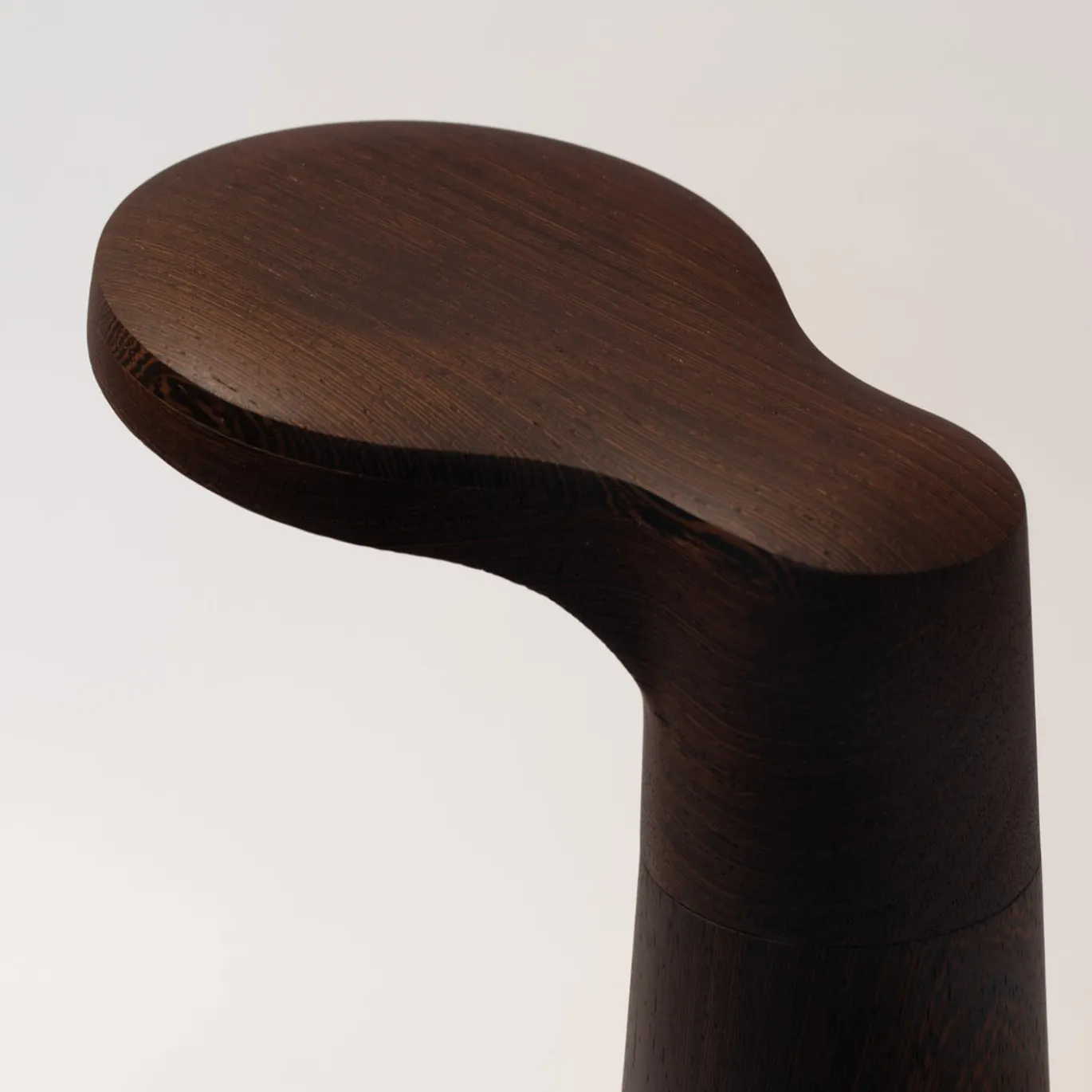Lampada da studio in wengé