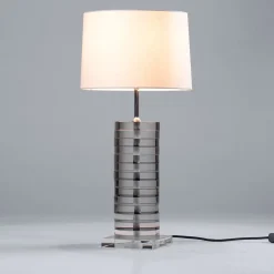 Lampada da tavolo ad anello in ottone