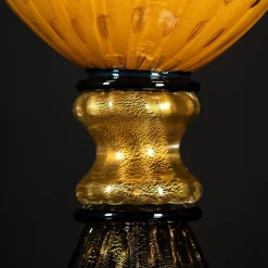 Lampada da tavolo ambra e nera
