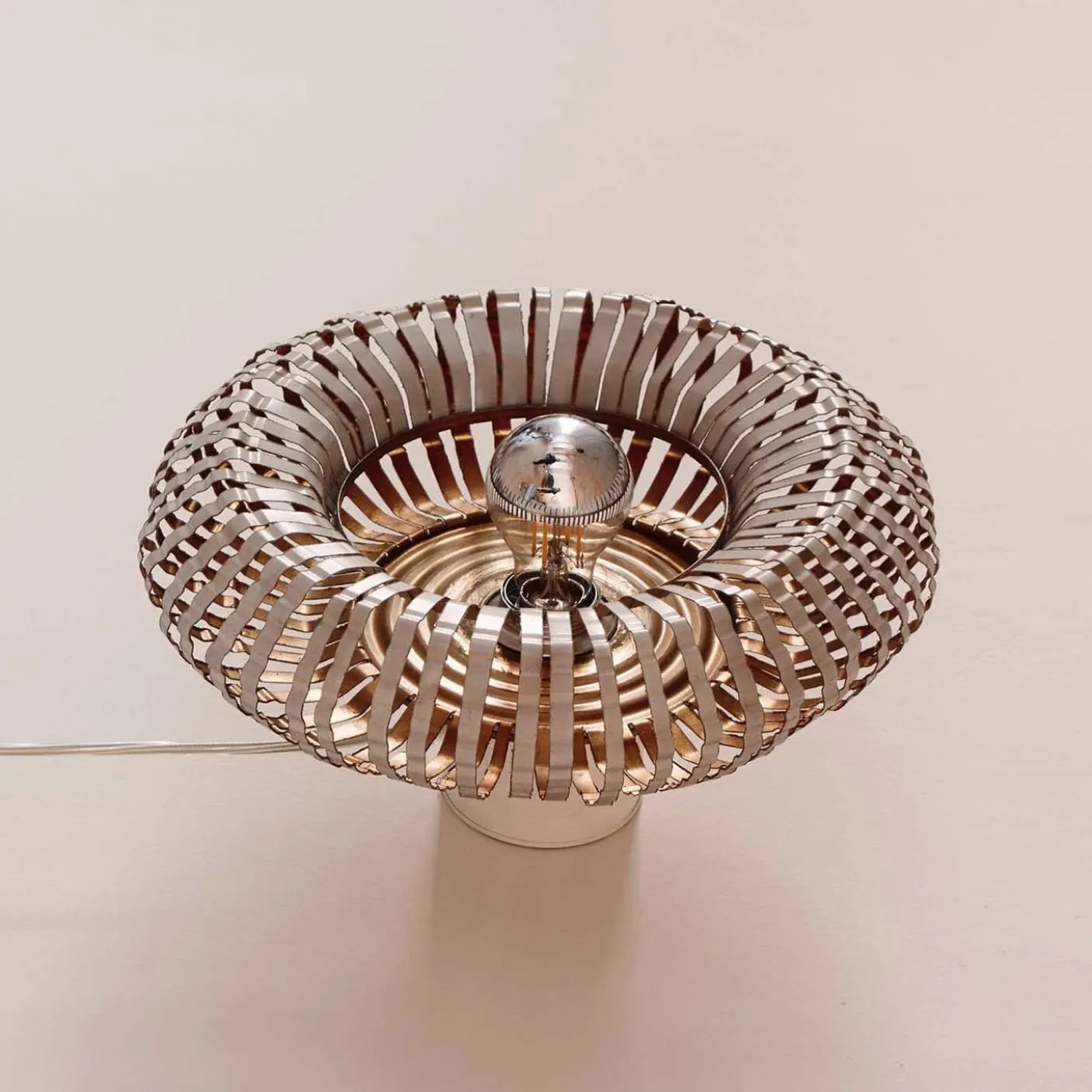 Lampada da tavolo Barby di Nadja Galli Zugaro
