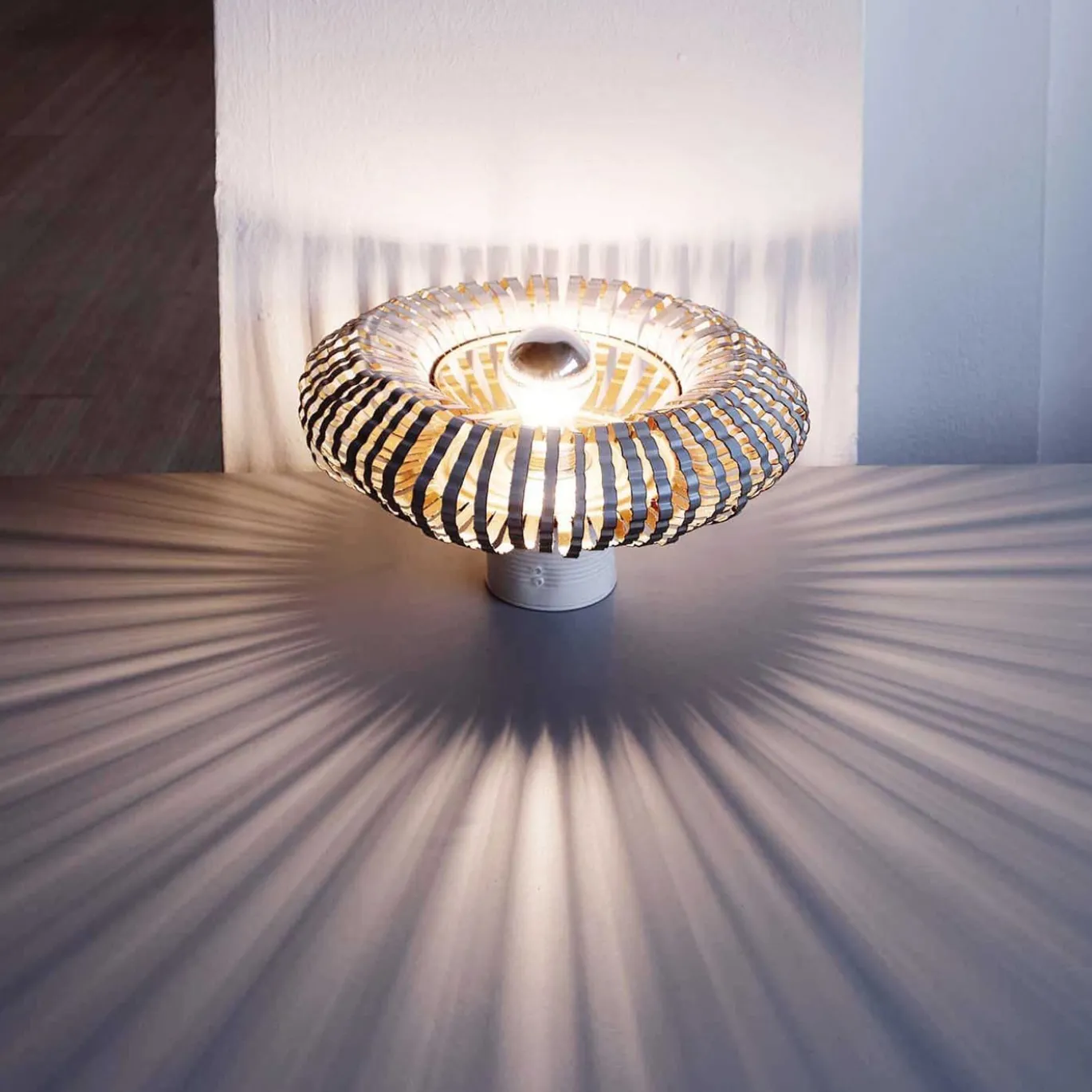 Lampada da tavolo Barby di Nadja Galli Zugaro