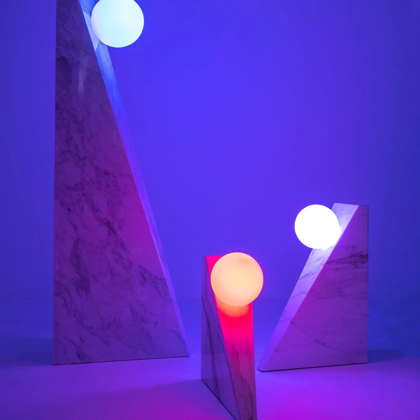 Lampada Da Tavolo Dieus Medium di Sissy Daniele