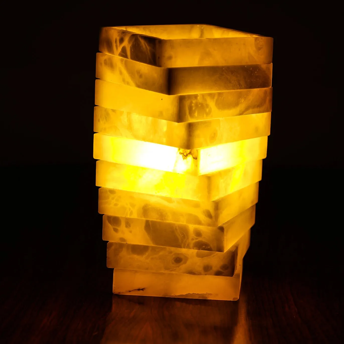 Lampada da tavolo Euphoria in alabastro