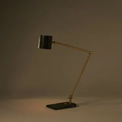 Lampada da tavolo Flamingo in marmo nero Marquinha