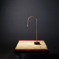 Lampada da tavolo Fontana