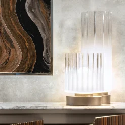 Lampada da tavolo Hathor media in vetro soffiato bianco