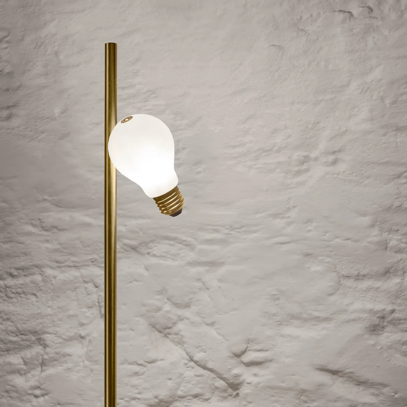 Lampada da tavolo Idea di Marcantonio