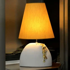 Lampada da tavolo in ceramica bianca e gialla Ramadura Floral