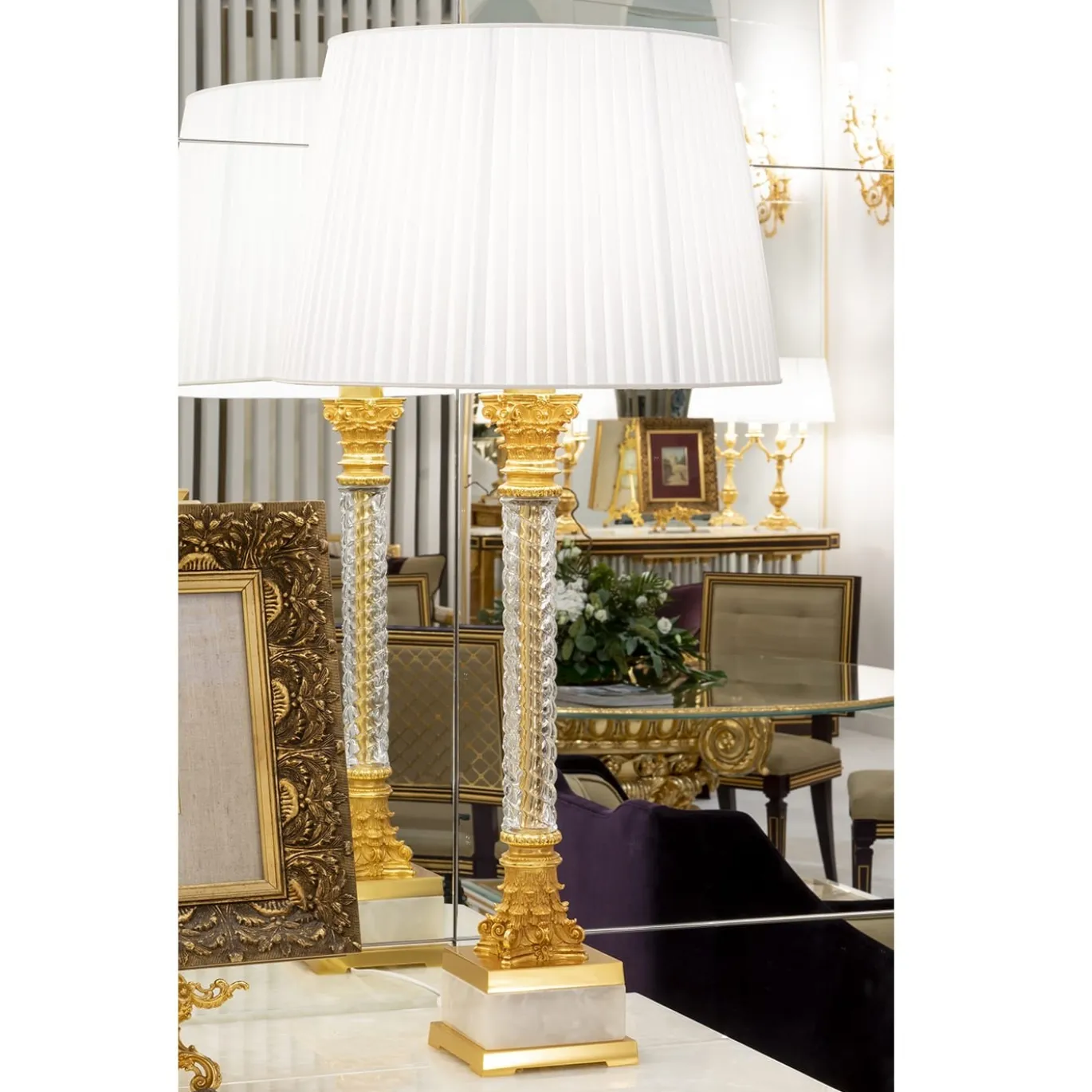 Lampada da tavolo in oro e cristallo in stile impero