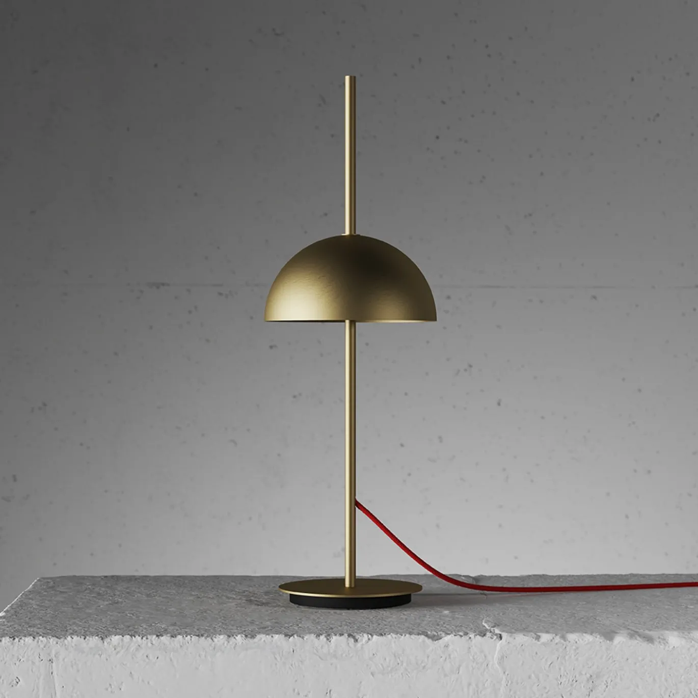 Lampada da tavolo in ottone dorato ABT01