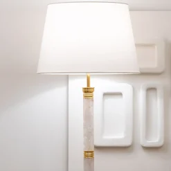 Lampada da tavolo in ottone placcato oro e cristallo di rocca