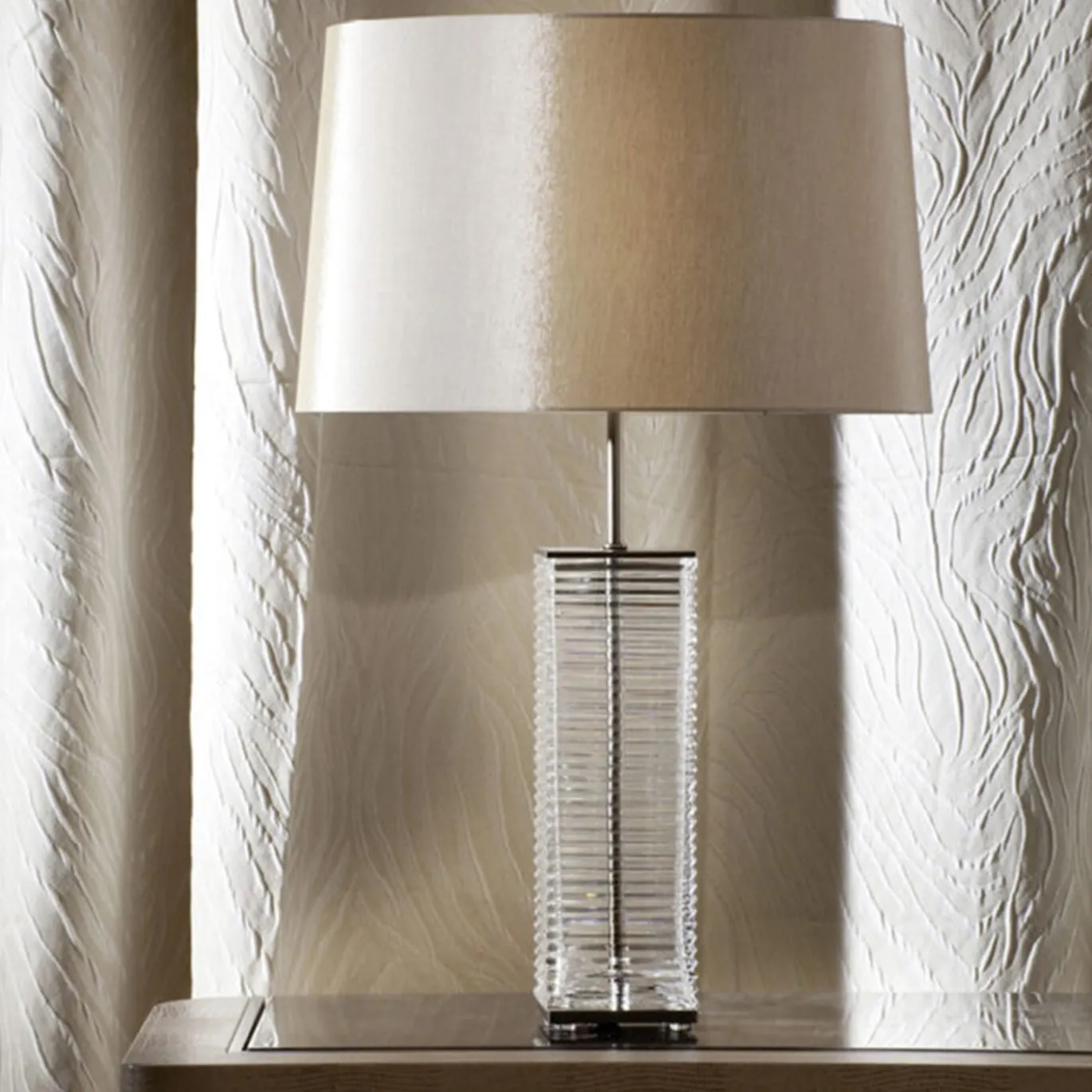 Lampada da tavolo Lifetime Medium Fluted Transparent Murano