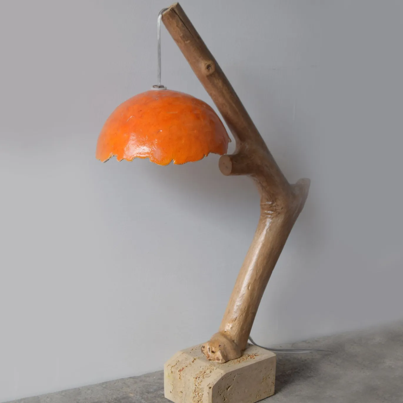 Lampada da tavolo Lume Arancio in ceramica e legno
