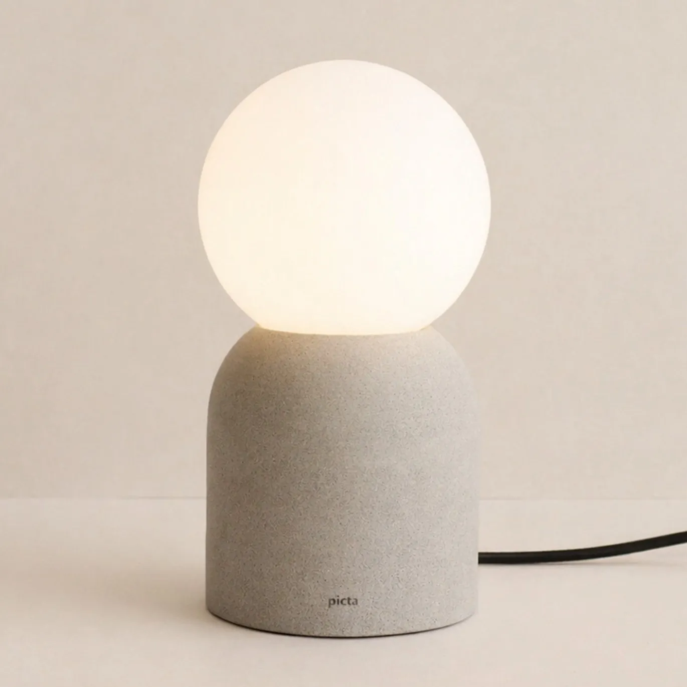 Lampada da tavolo Lume in gres grigio e vetro opalino